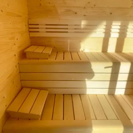 Sunny Slope Apartment