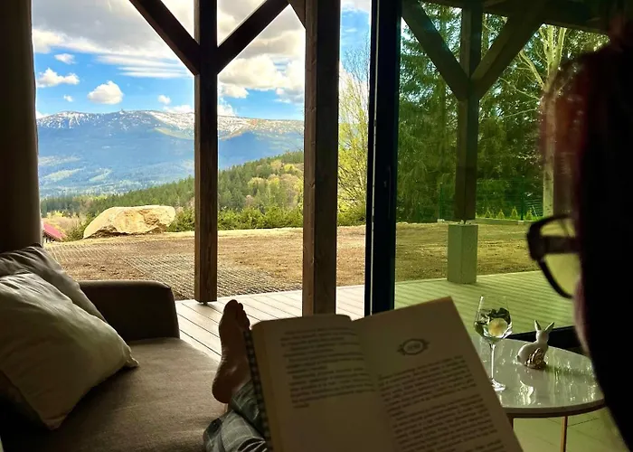 Sunny Slope Apartment