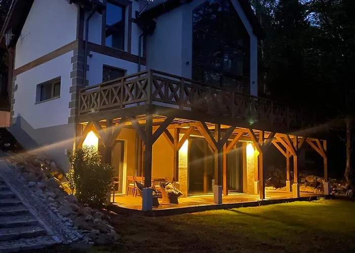 Sunny Slope Apartment